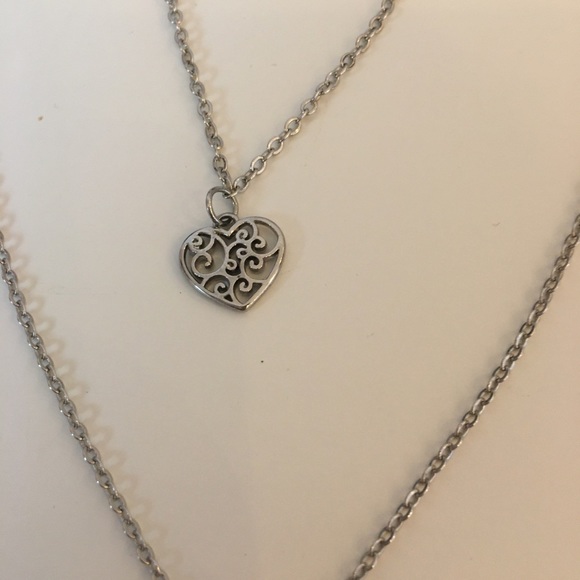 Set of one bracelet and one necklace - Picture 5 of 5